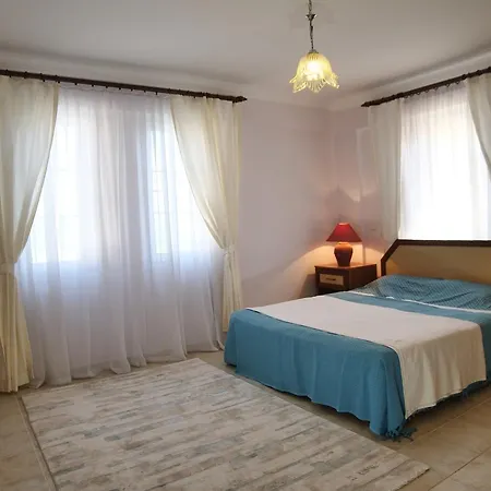 Nicholas Gate F 1 Hotel Oludeniz