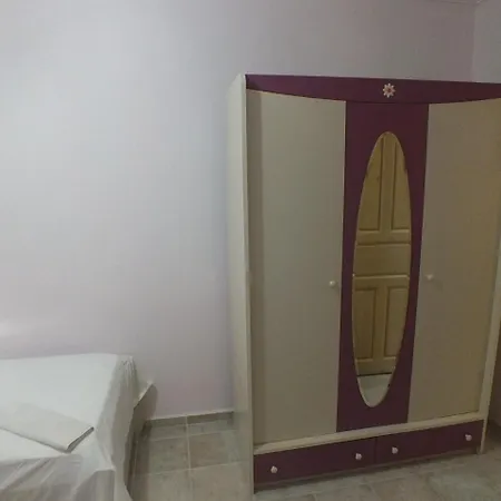 Nicholas Gate F 1 * Oludeniz